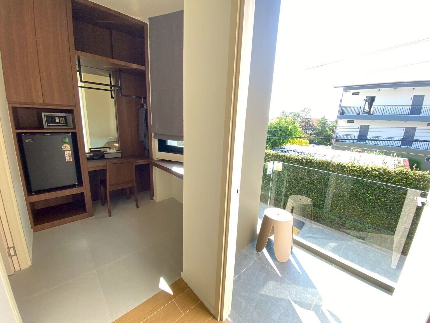 In-room safe, desk, rollaway beds, free WiFi