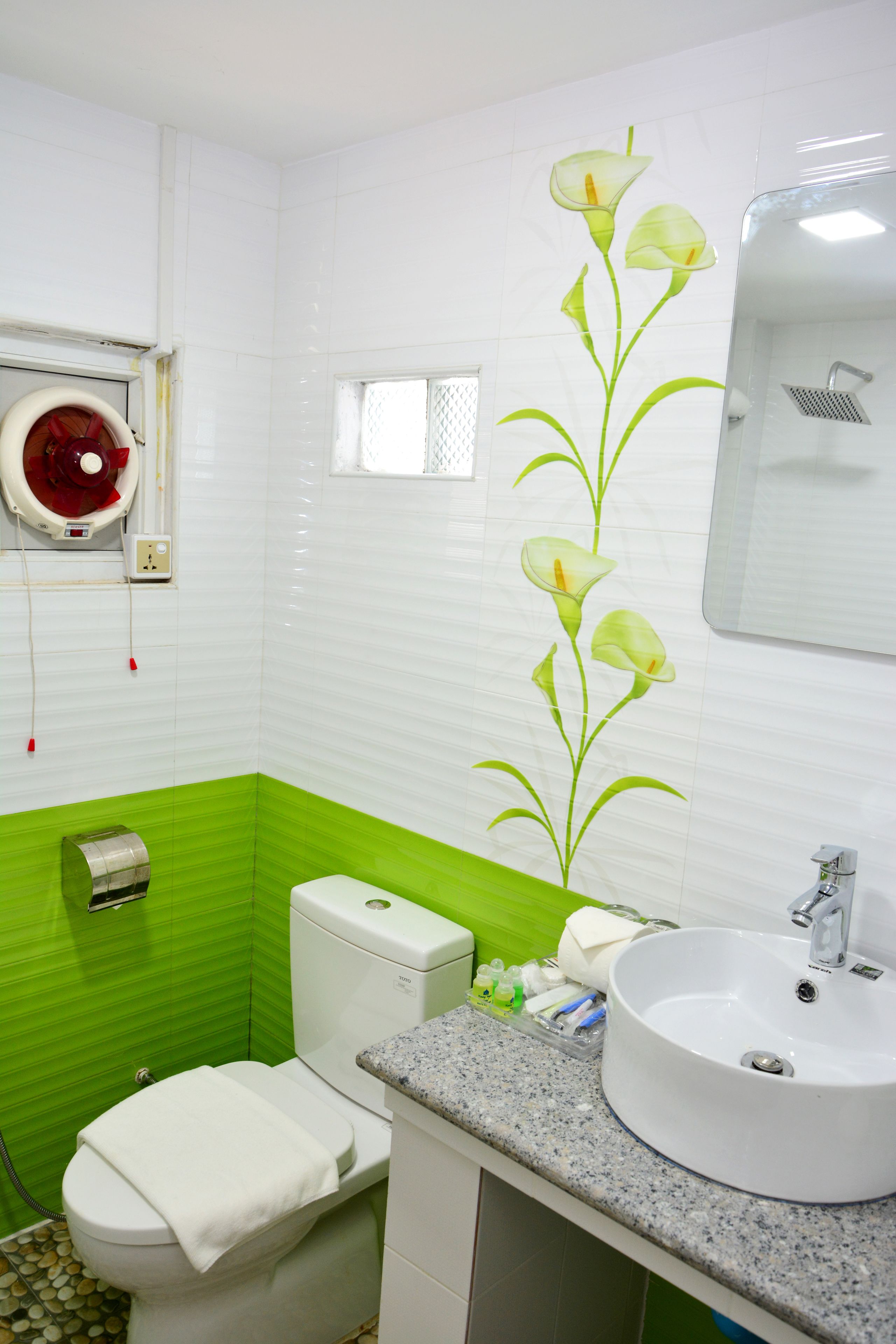 standard double or twin room | bathroom | free toiletries, hair dryer, slippers, towels