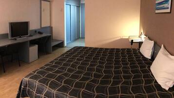 Classic Double Room | Desk, free cots/infant beds, free WiFi