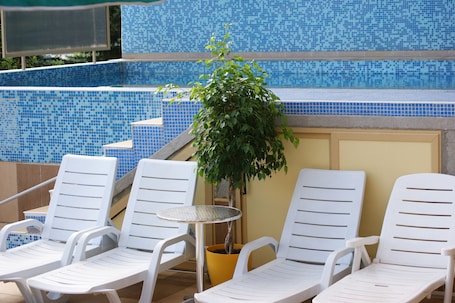 Terraza. ATM Centre Hotel