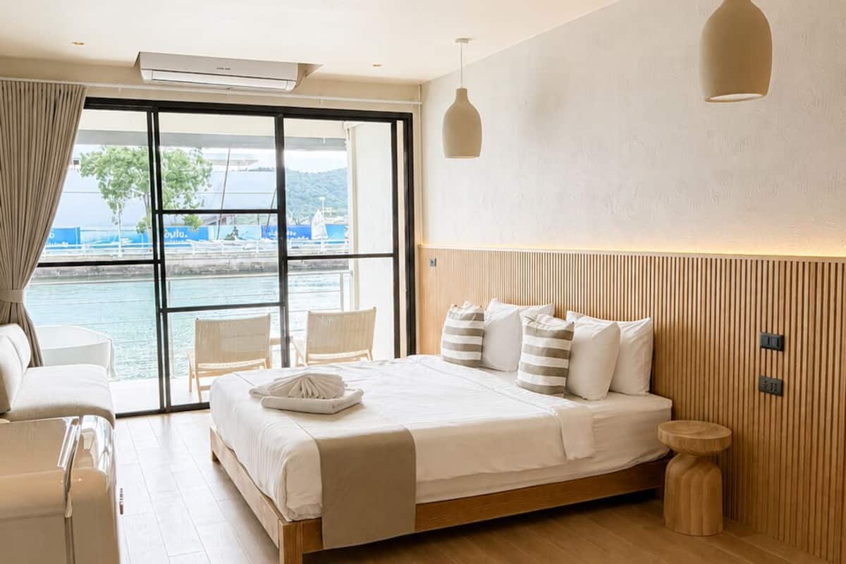 Studio, uitzicht op zee | Een kluis op de kamer, gratis wifi, beddengoed