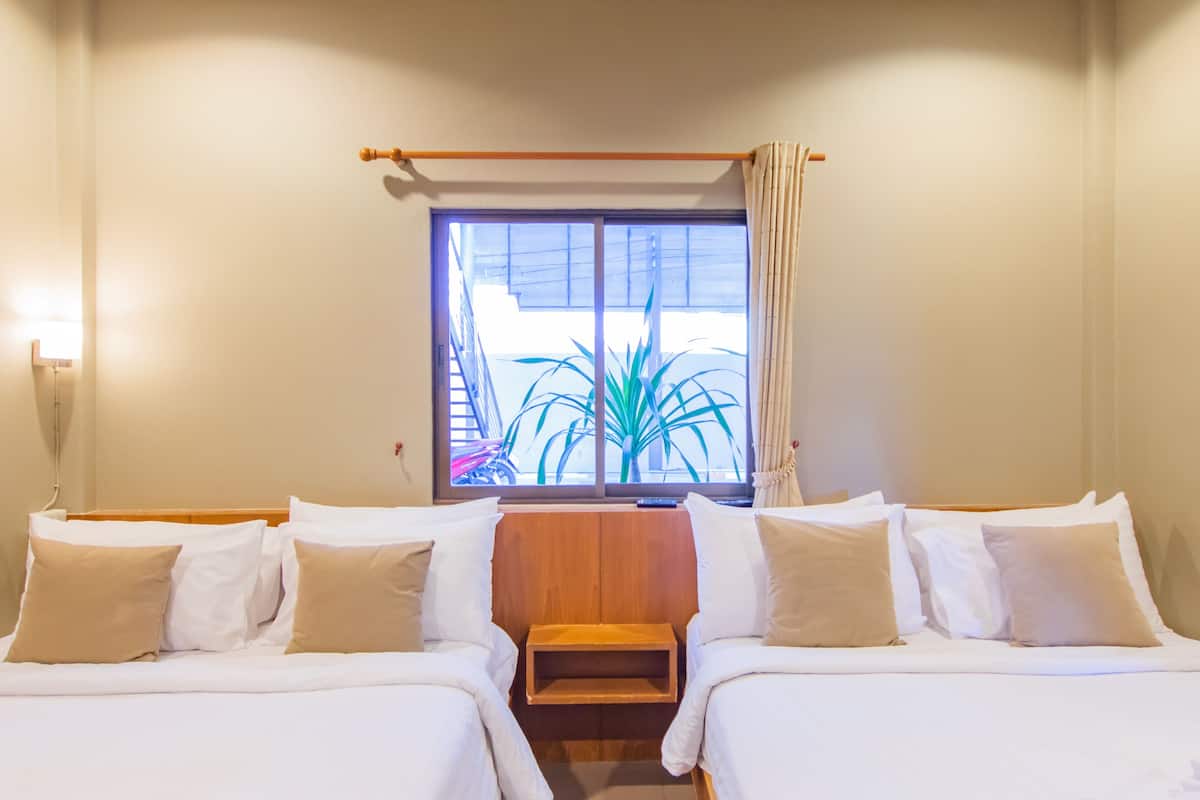 3 Bedroom Seaview
