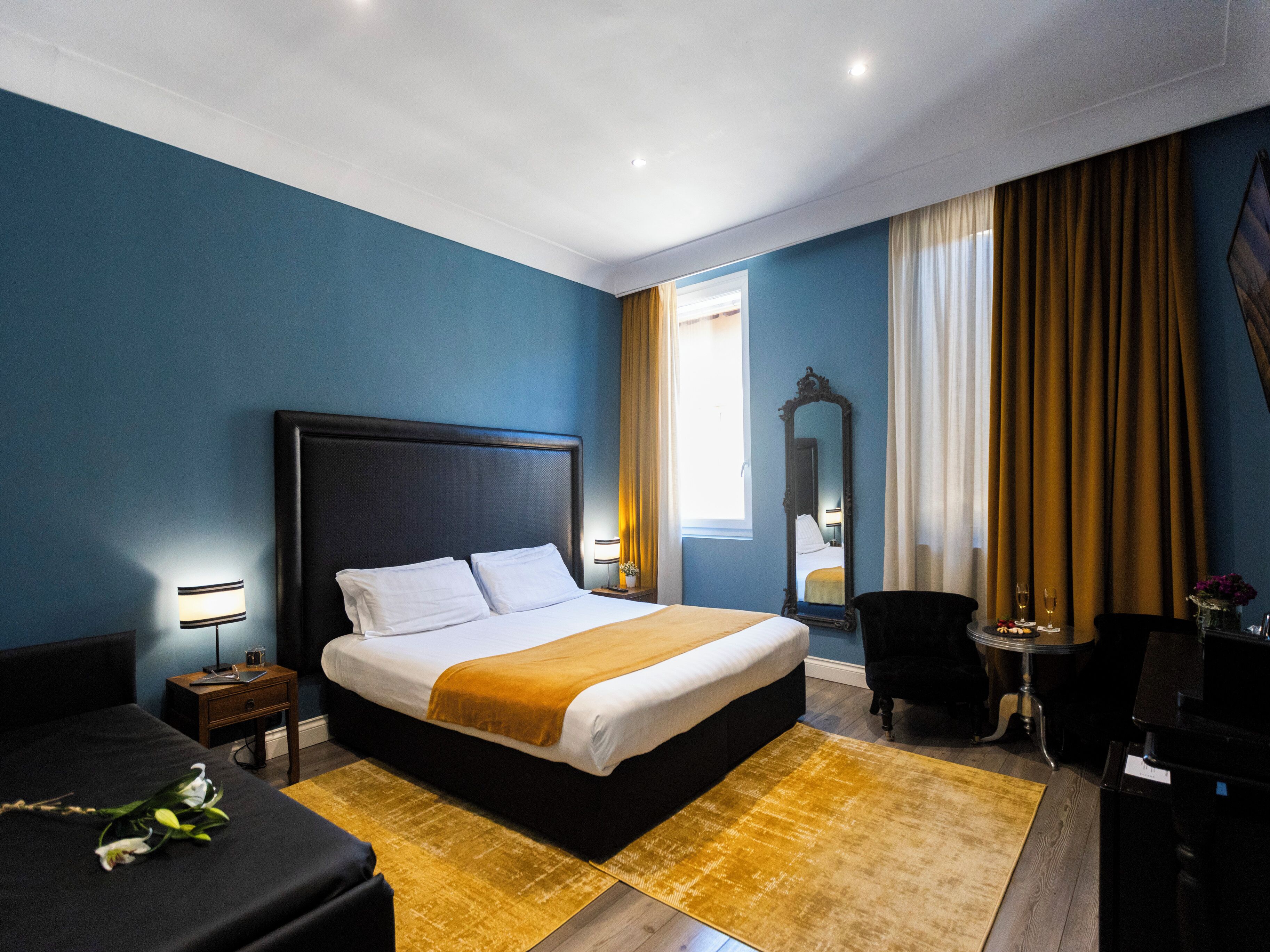 Luxury Double Room | Premium bedding, memory foam beds, free minibar items, in-room safe