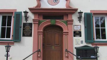 Fachada del alojamiento