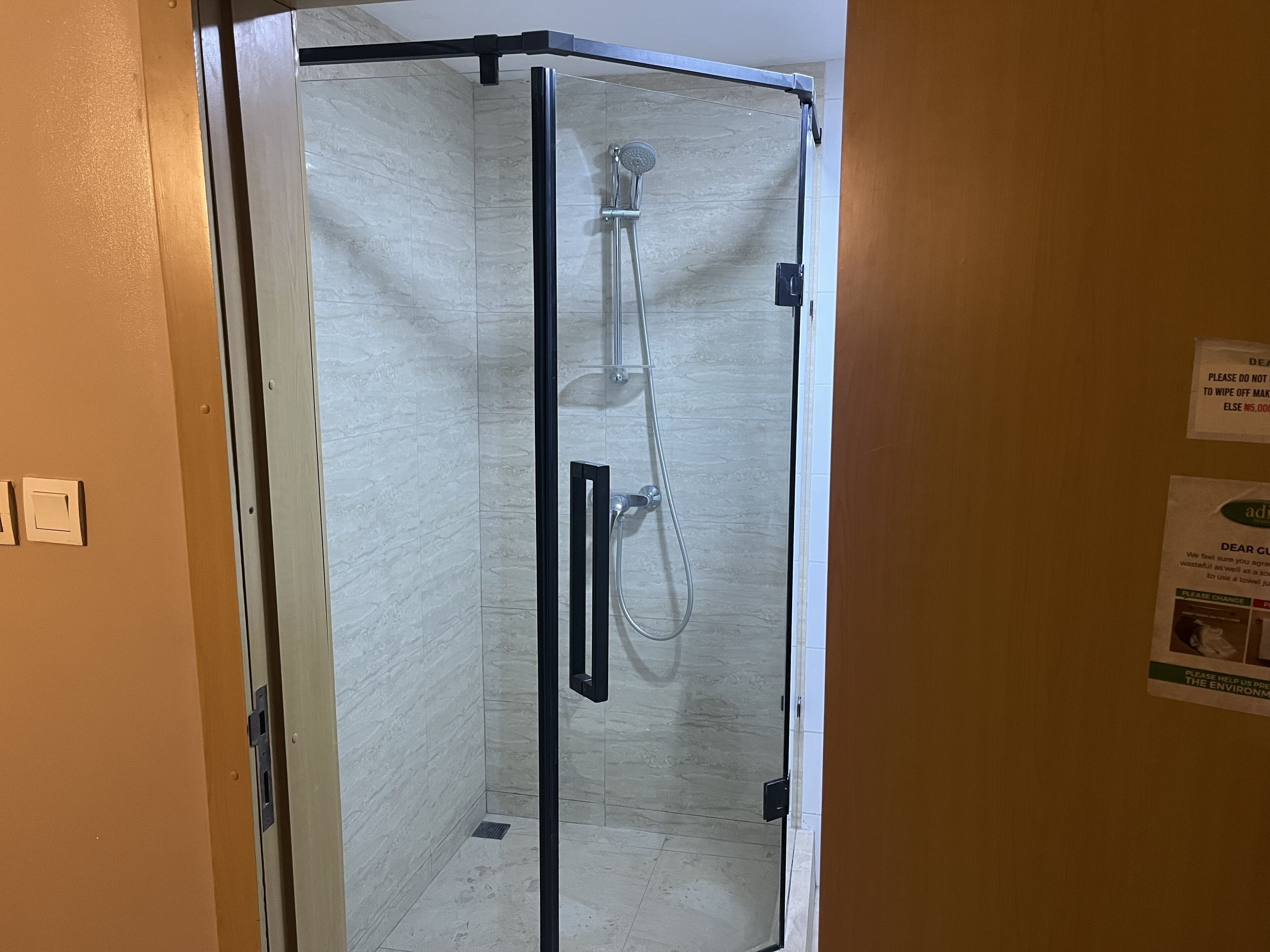 shower, free toiletries, towels