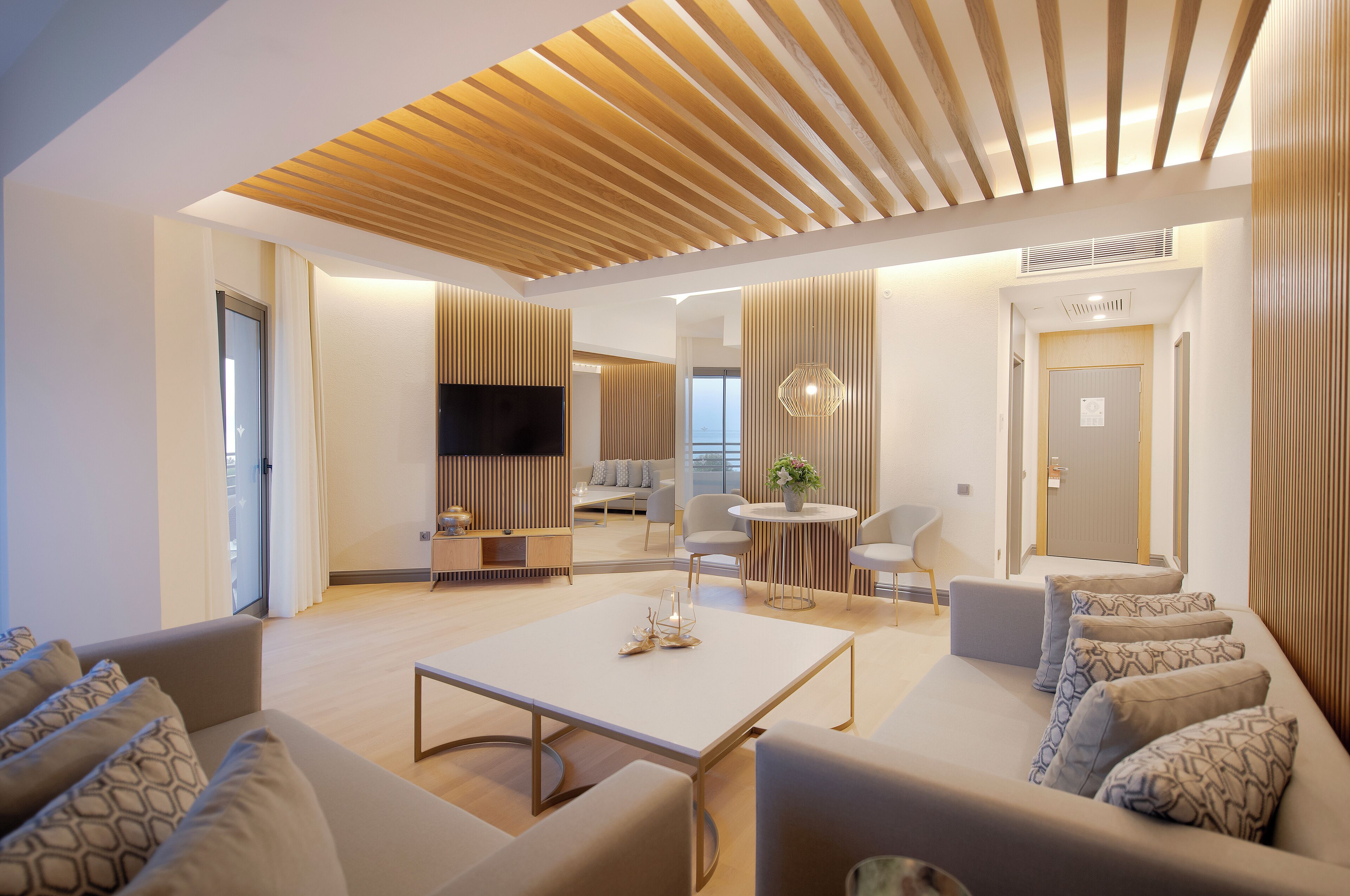 Suite | Living area | LCD TV