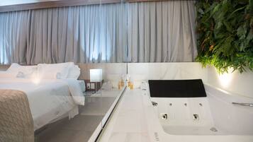 Suíte Premium Casal - 1 Cama King | Private spa tub