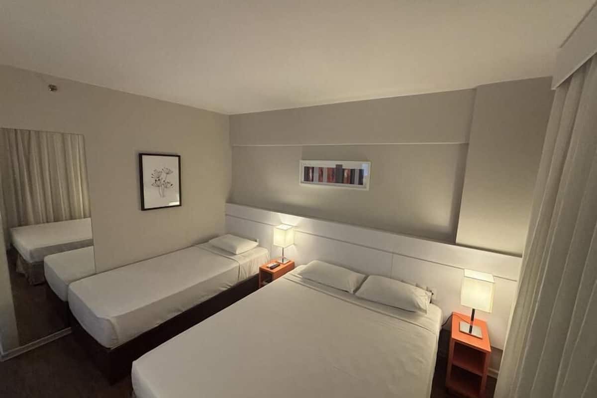 1 bedroom, minibar, in-room safe, desk
