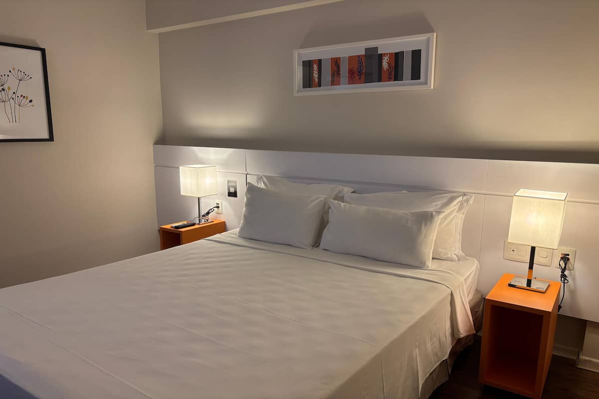 1 habitación, minibar, caja de seguridad en la habitación y escritorio