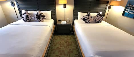 Rom – deluxe, 2 queensize-senger | Strykejern/-brett, wi-fi (inkludert) og sengetøy
