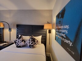 华丽客房, 2 张大床 | 熨斗/  熨衣板、免费 WiFi、床单