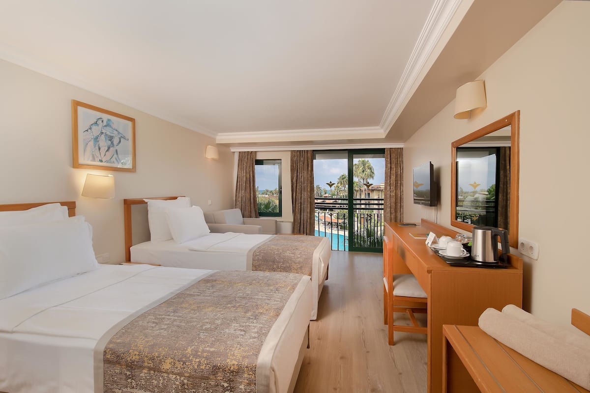 Habitació estàndard, vistes al mar | Minibar, caixa forta a l'habitació, wifi gratuïta i roba de llit