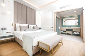 Deluxe Suite | Premium bedding, minibar, in-room safe, free WiFi - Miramare Queen Hotel - All Inclusive (Manavgat)