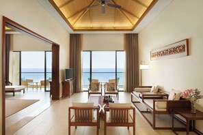 Ropa de cama de alta calidad, minibar, caja fuerte