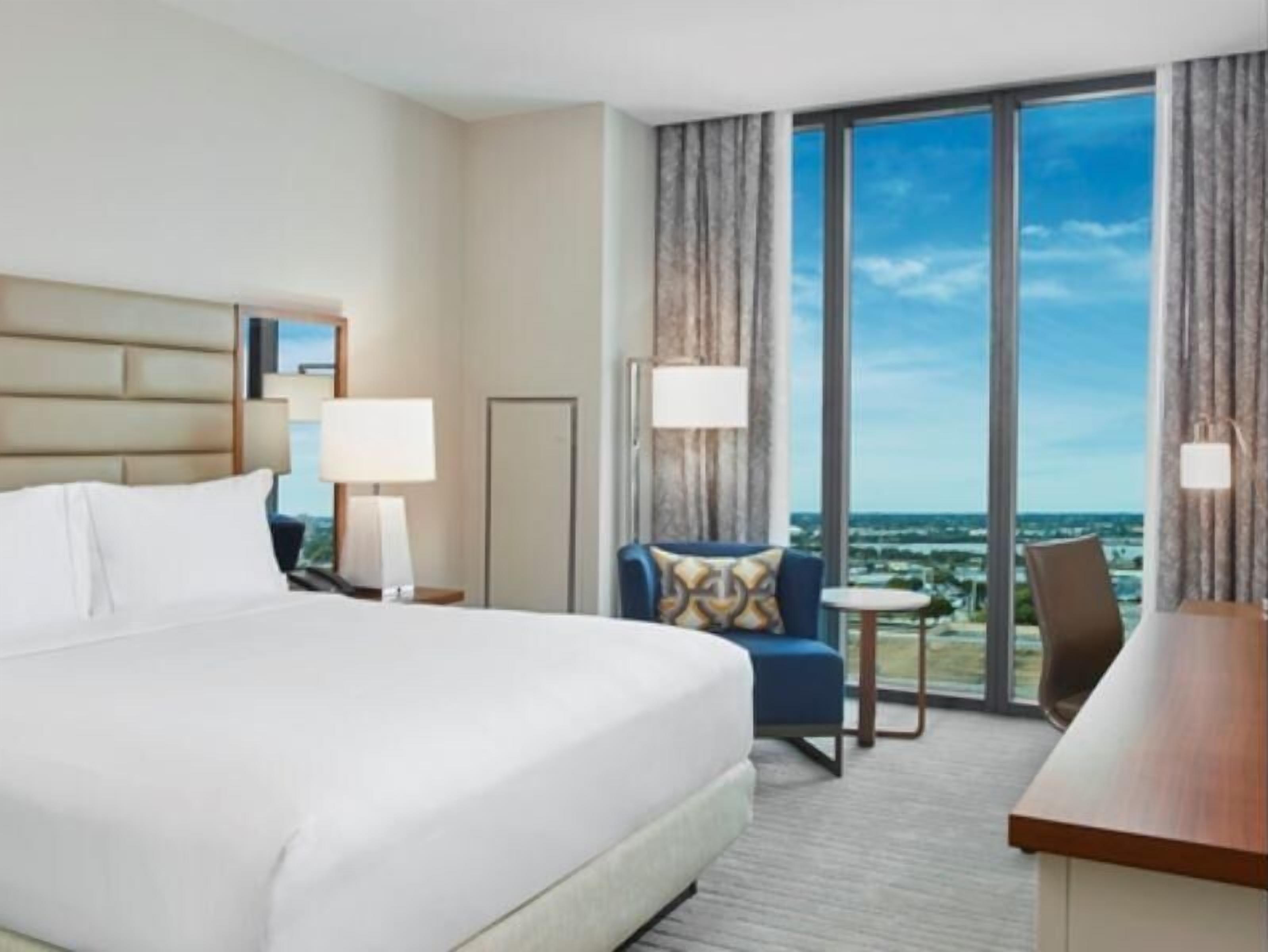 Premium bedding, in-room safe, desk, blackout curtains