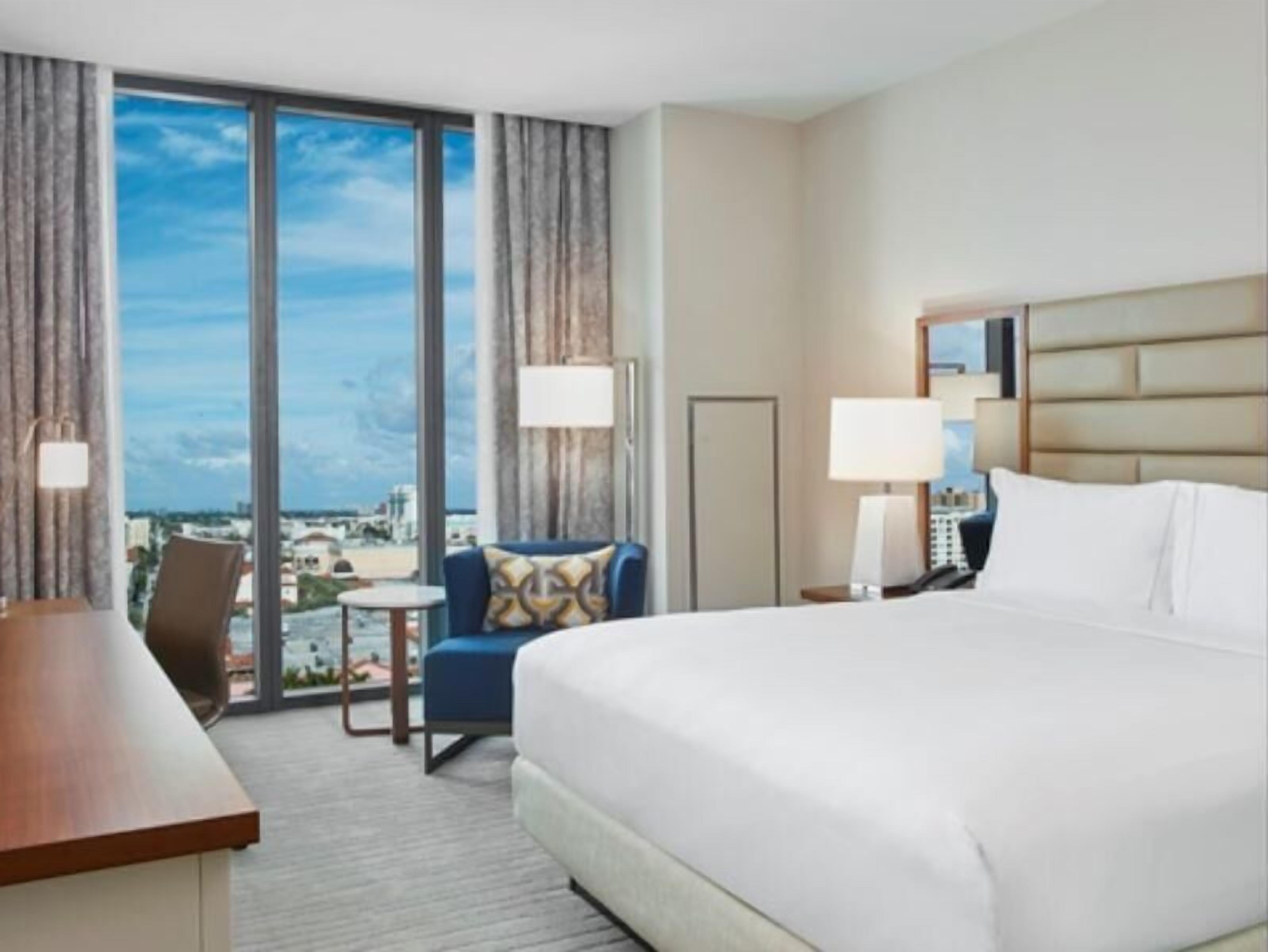 Premium bedding, in-room safe, desk, blackout curtains