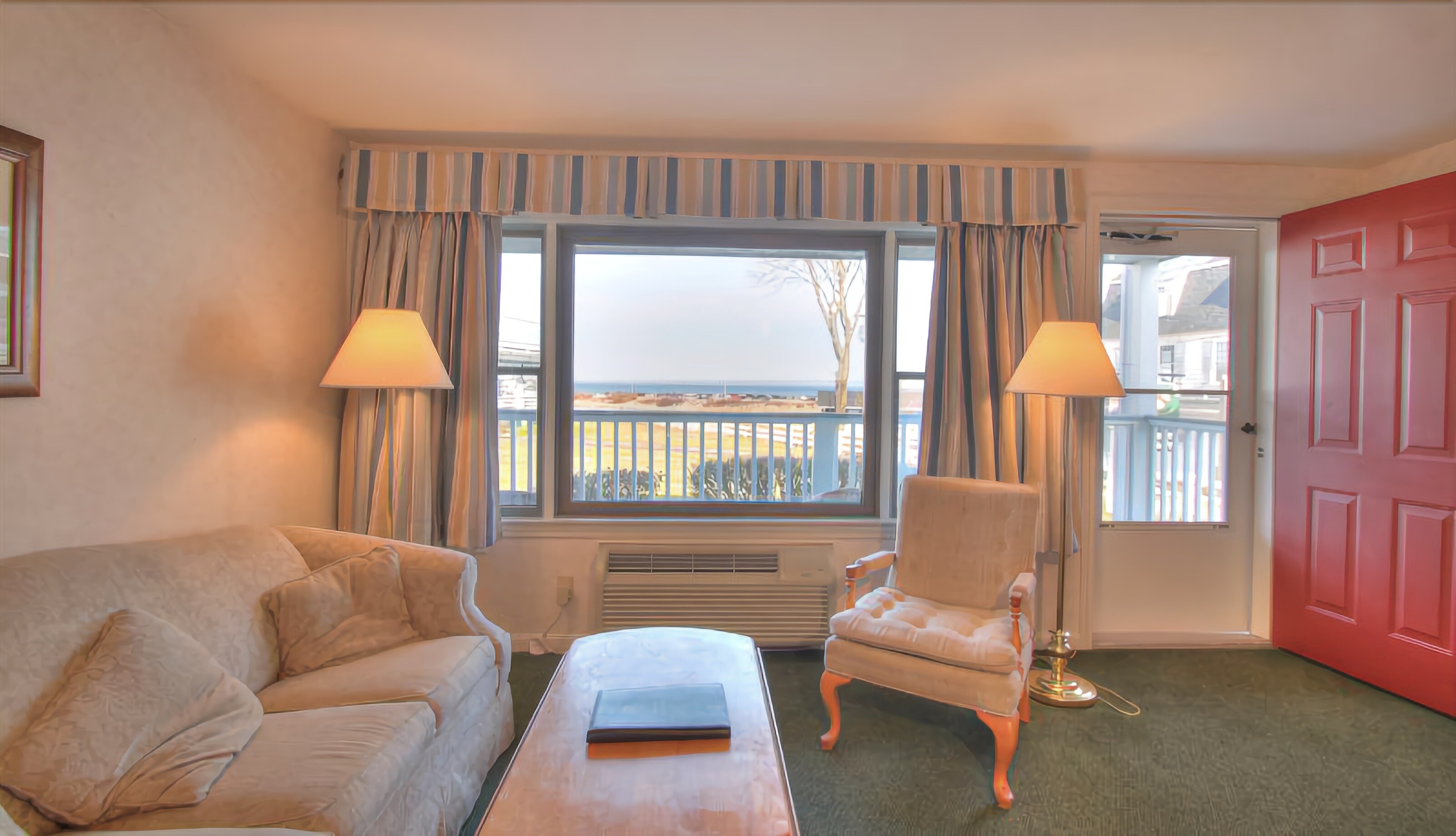 standard room, 2 queen beds, non smoking, ocean view (123-126 - 2 queen beds full ov 1st floor) | in-room safe, individually decorated, individually furnished