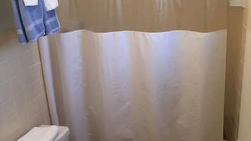 Classic-Zimmer, 2 Doppelbetten, Nichtraucher | Badezimmer