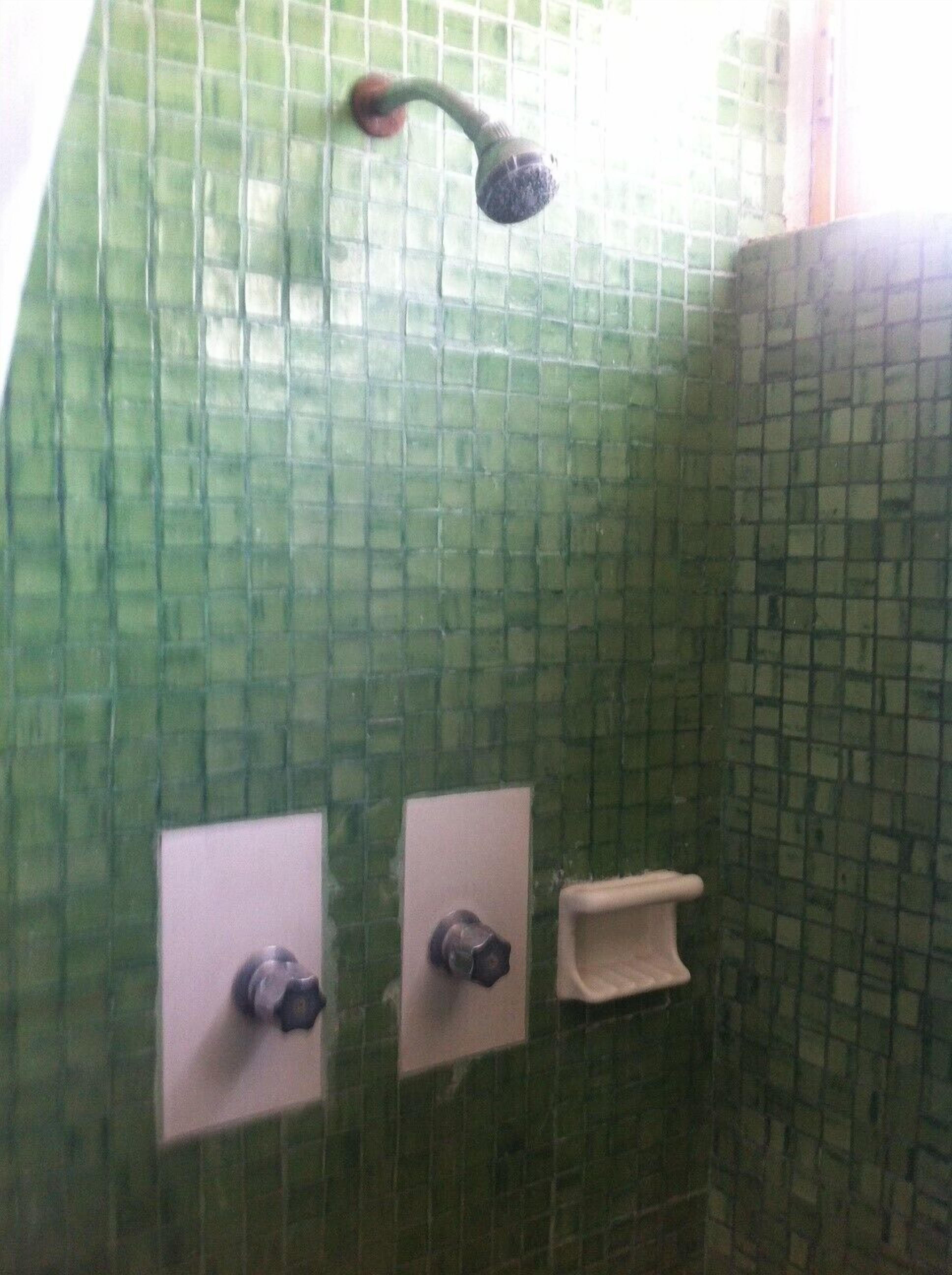 Regadera en el baño
