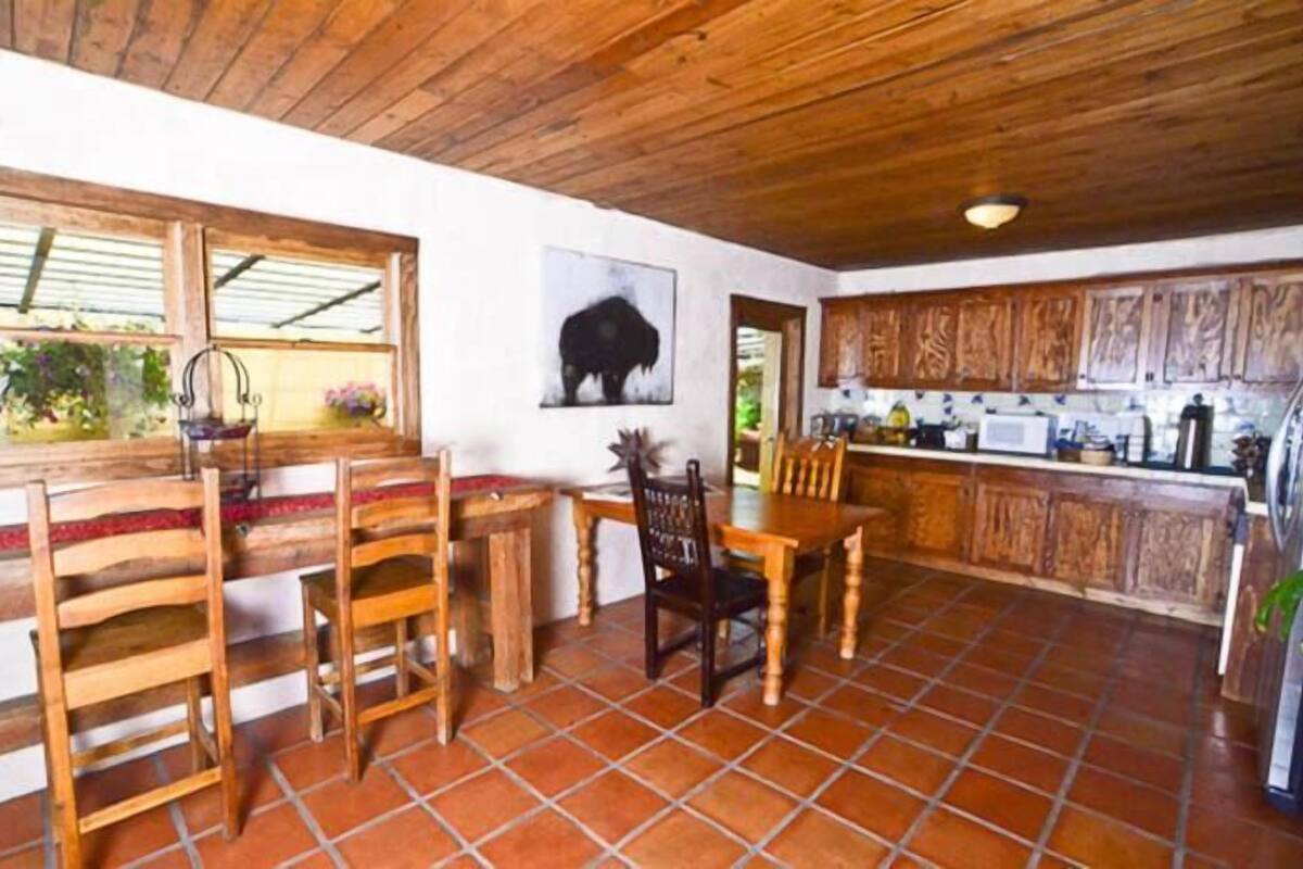 fridge, microwave, coffee/tea maker