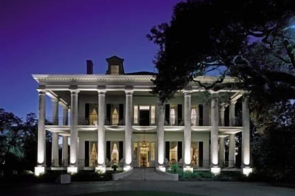 Dunleith Historic Inn