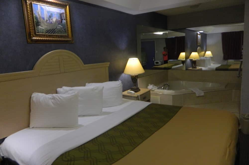 Village Inn and Suites