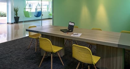 Golden Tower Maurílio Biagi by Fênix Hotéis