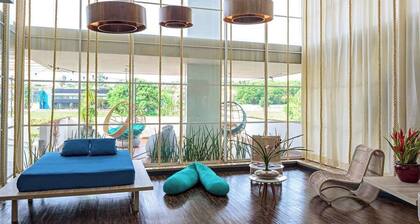 Golden Tower Maurílio Biagi