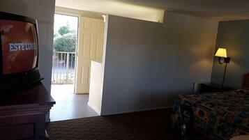 Desk, blackout drapes, free WiFi, bed sheets