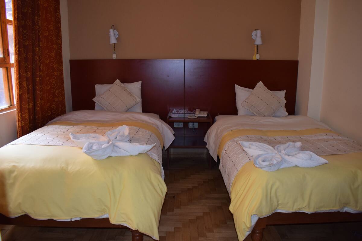 Economy Double Room, 1 Double Bed, Non Smoking | Premium bedding, down duvets, pillow-top beds, in-room safe