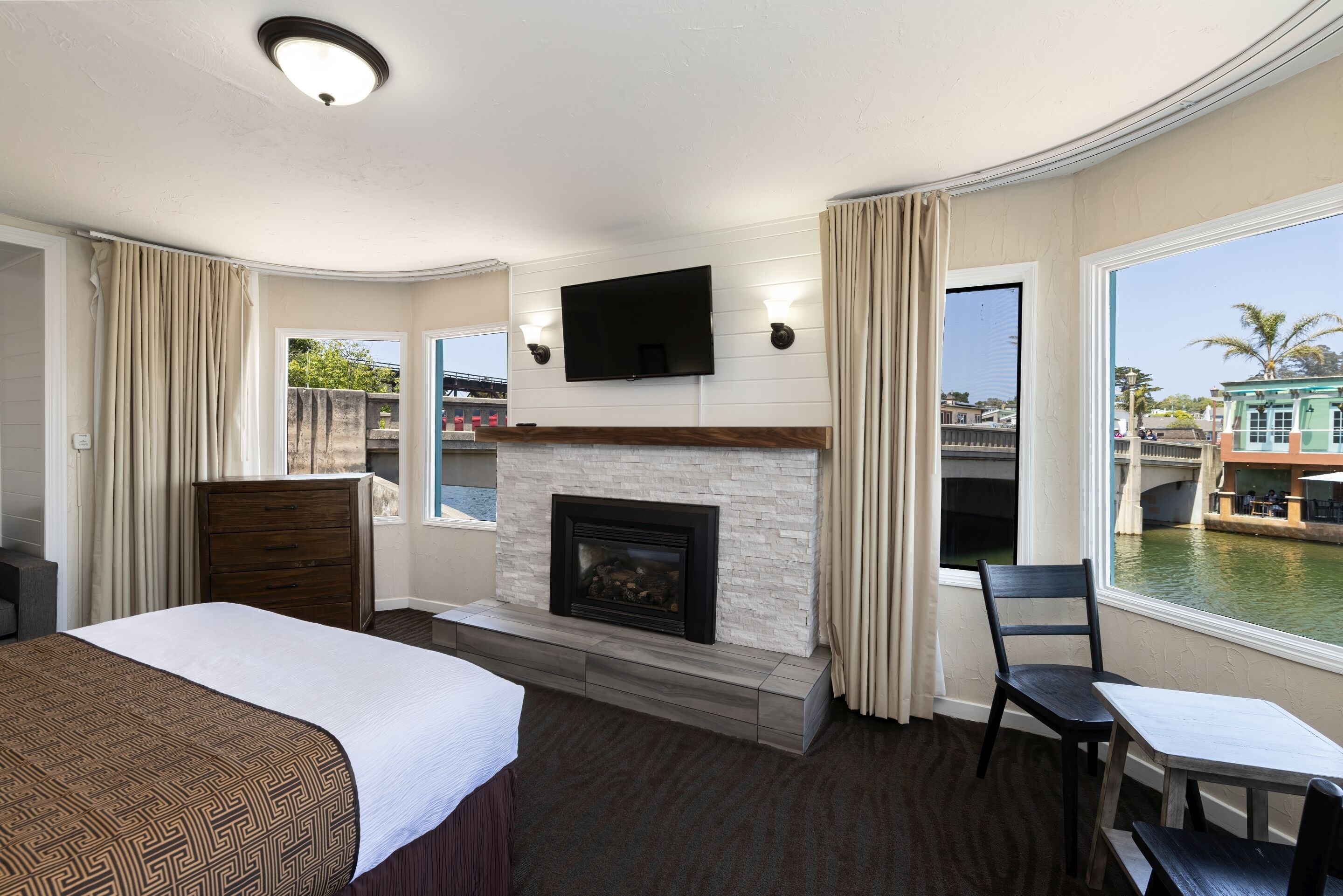 Suite, open haard | Gratis wifi, beddengoed