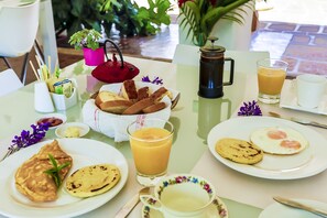 Desayuno a la carta incluido todos los días
