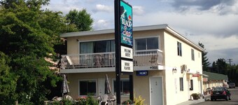 Black Sea Motel