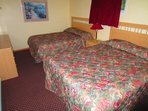 Suite, 2 Bedrooms - Black Sea Motel (Penticton)