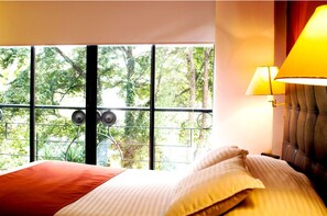 Suite Majestueuse | Coffres-forts dans les chambres, lits pliants/supplémentaires