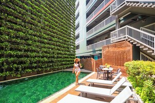 Outdoor pool, sun loungers