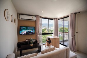 Family Corner Suite Triple | Vista para a cidade