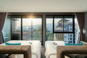 Studio Suite Triple | Premium bedding, minibar, in-room safe, desk