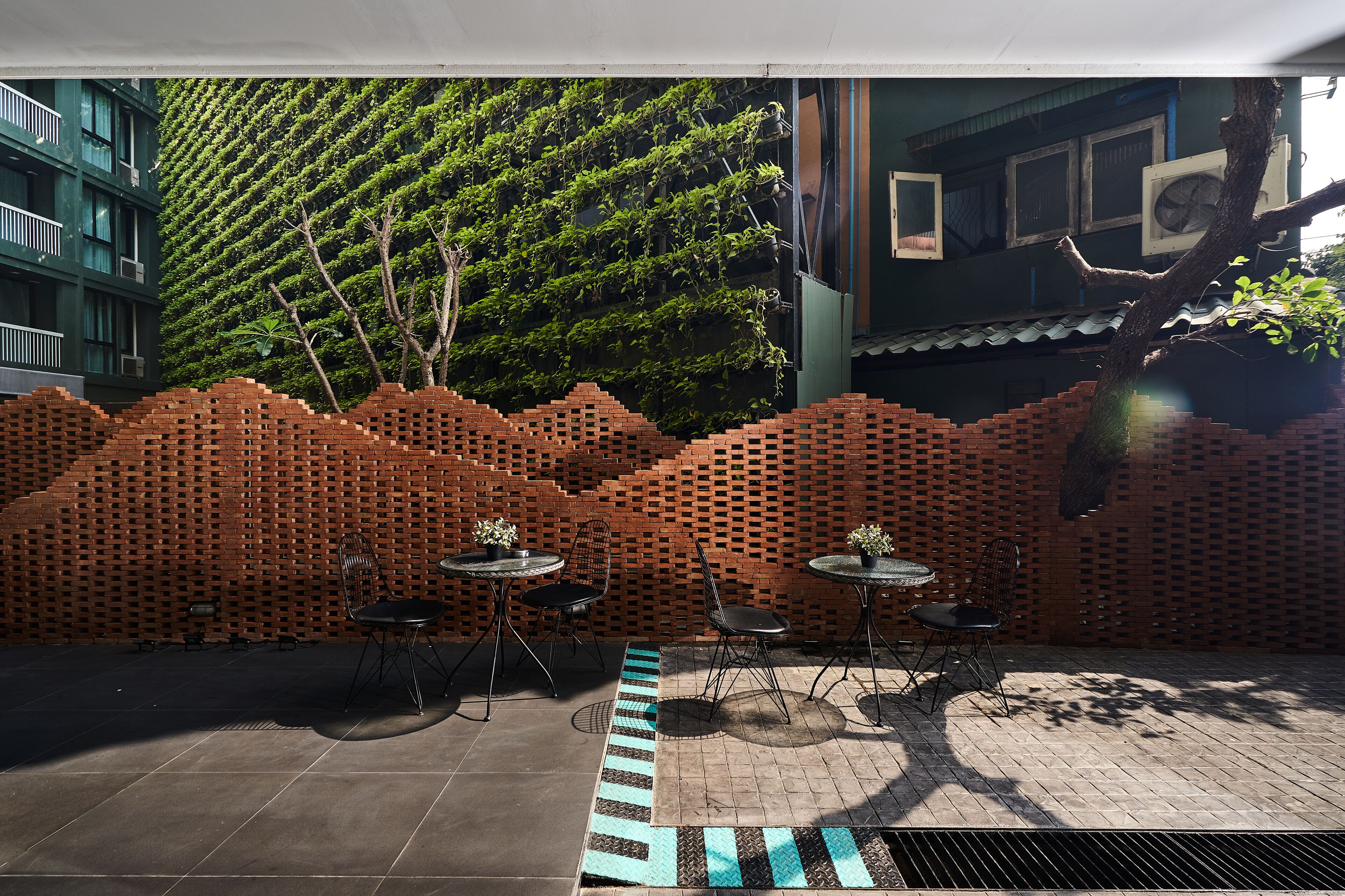 outdoor banquet area