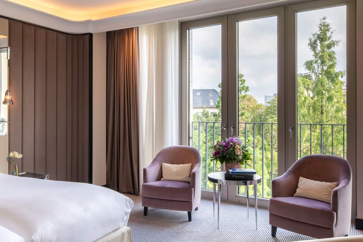 luxury room, 2 single beds | view from room