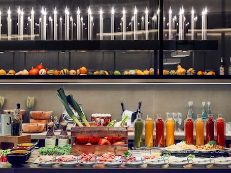 Breakfast, lunch and dinner served . Sofitel Frankfurt Opera