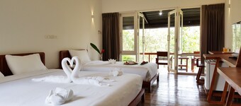 Vang Vieng Eco Lodge