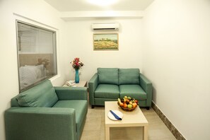 In-room dining - Khuttar Apartments (Amman)