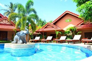 Utomhuspool