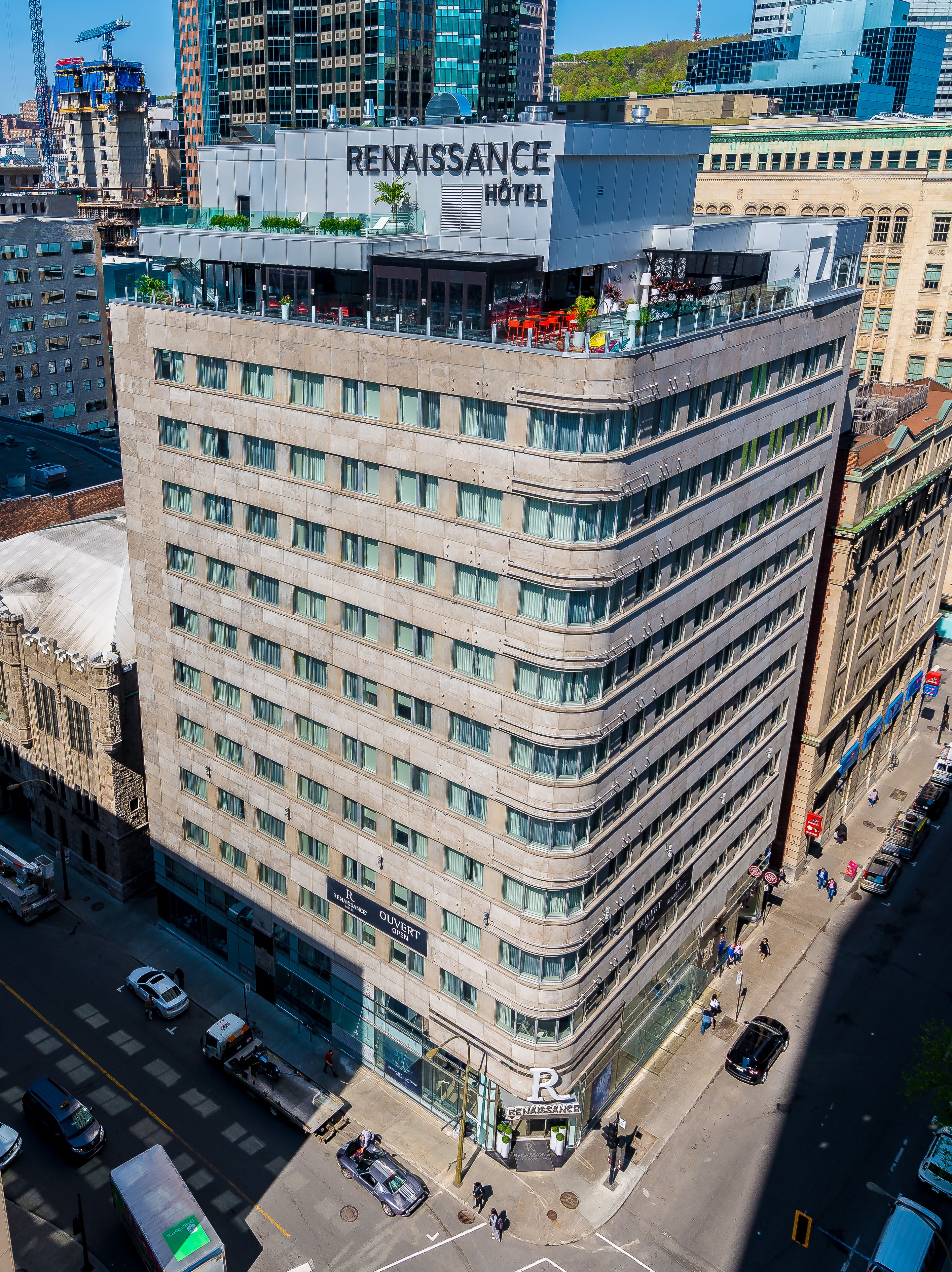 Photo - Renaissance Montreal Downtown Hotel