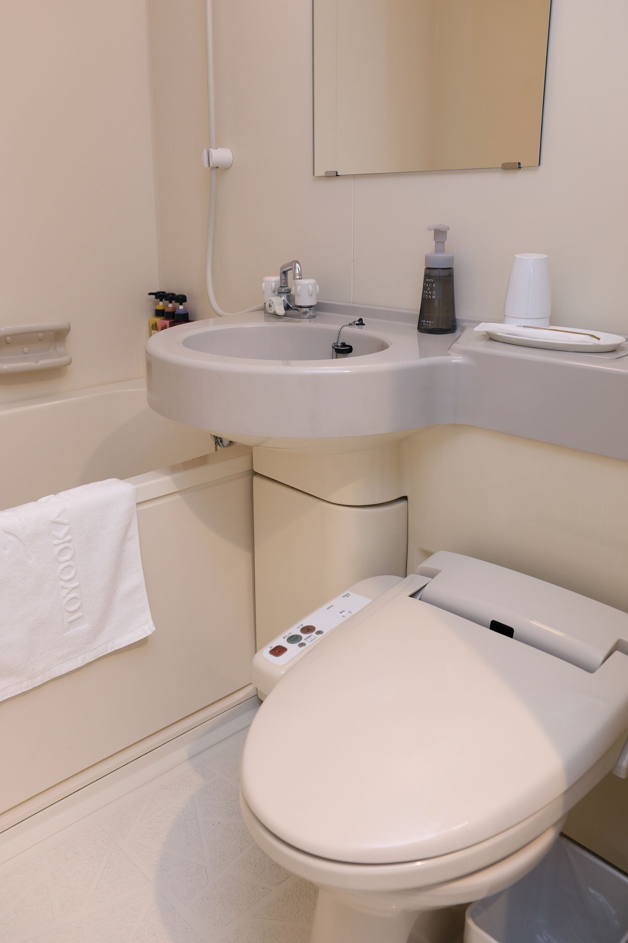 down duvets, desk, blackout curtains, soundproofing