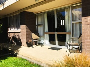 Exterior - Cumberland Motel (Dunedin)