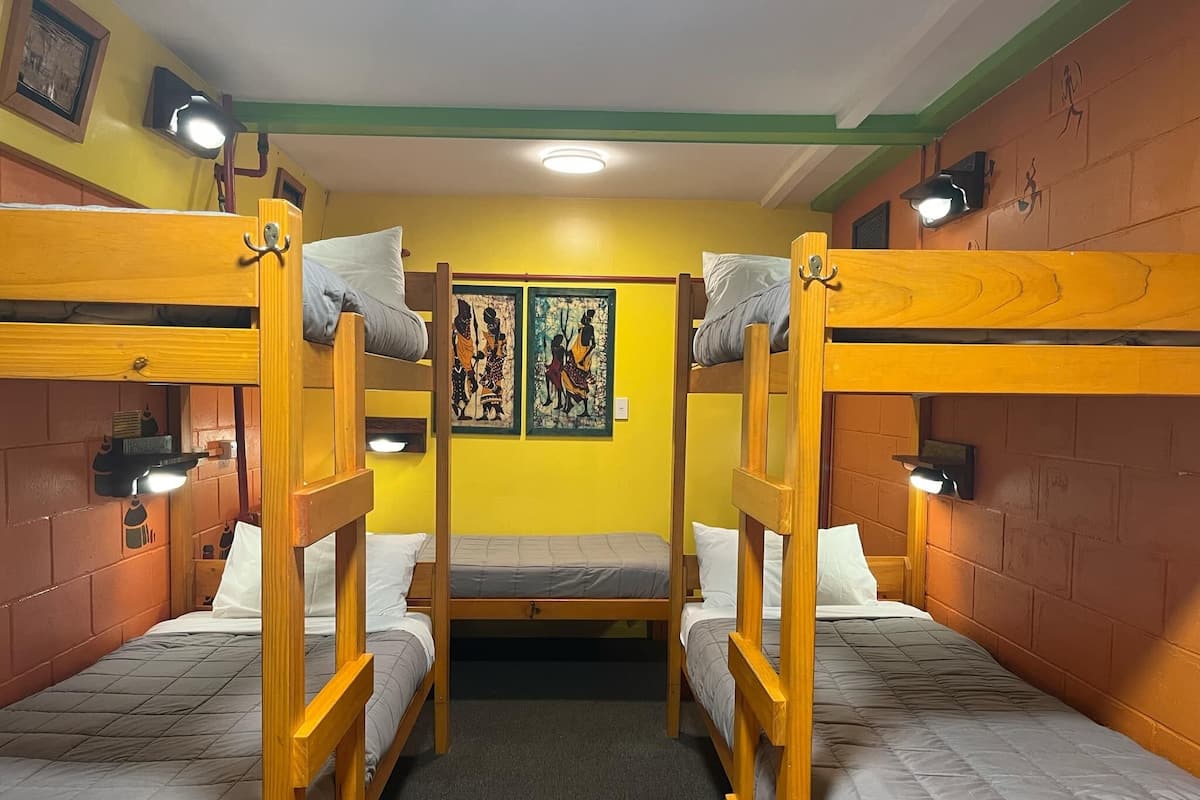Familiekamer (6 Bed) | Individueel gedecoreerd, individueel gemeubileerd, gratis wifi