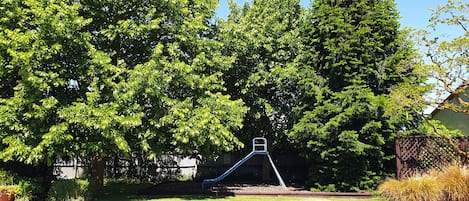 Aire de jeu extérieure pour enfants