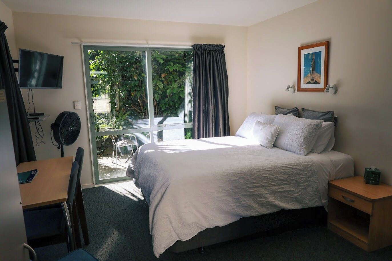 Desk, iron/ironing board, free WiFi, bed sheets